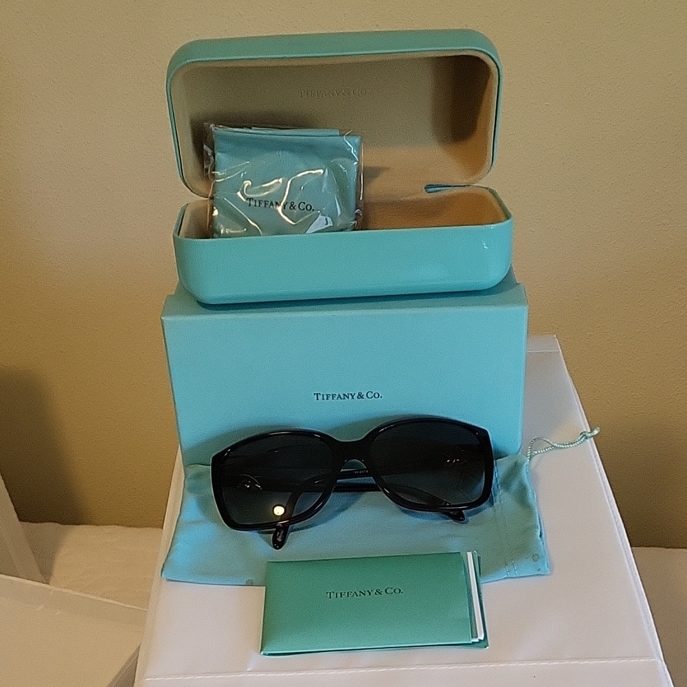 Tiffany & Co. Elegant Black Sunglasses